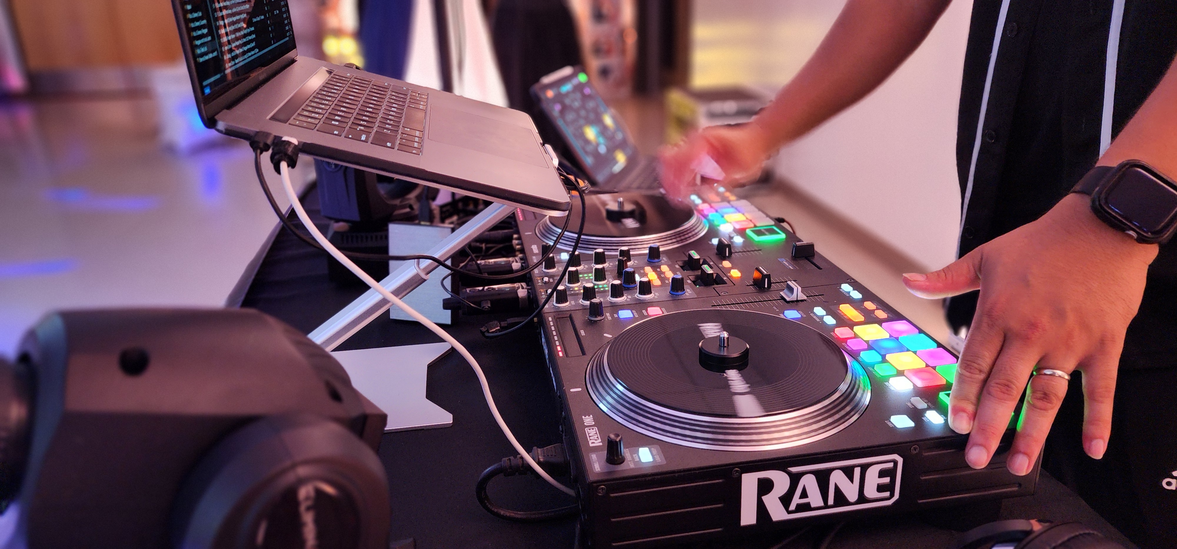 Basic (100-150 guests) sound package